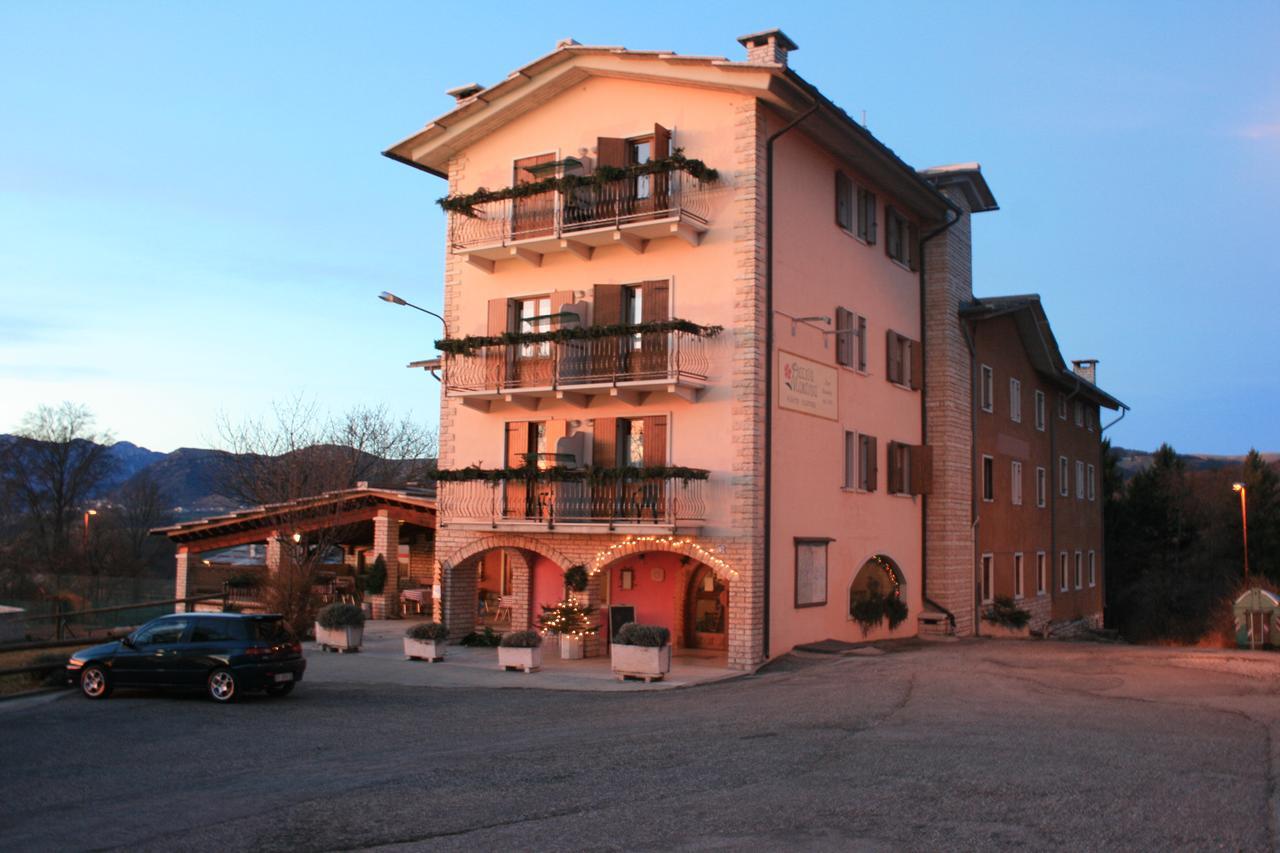 Hotel Piccola Mantova Bosco Chiesanuova Exterior photo